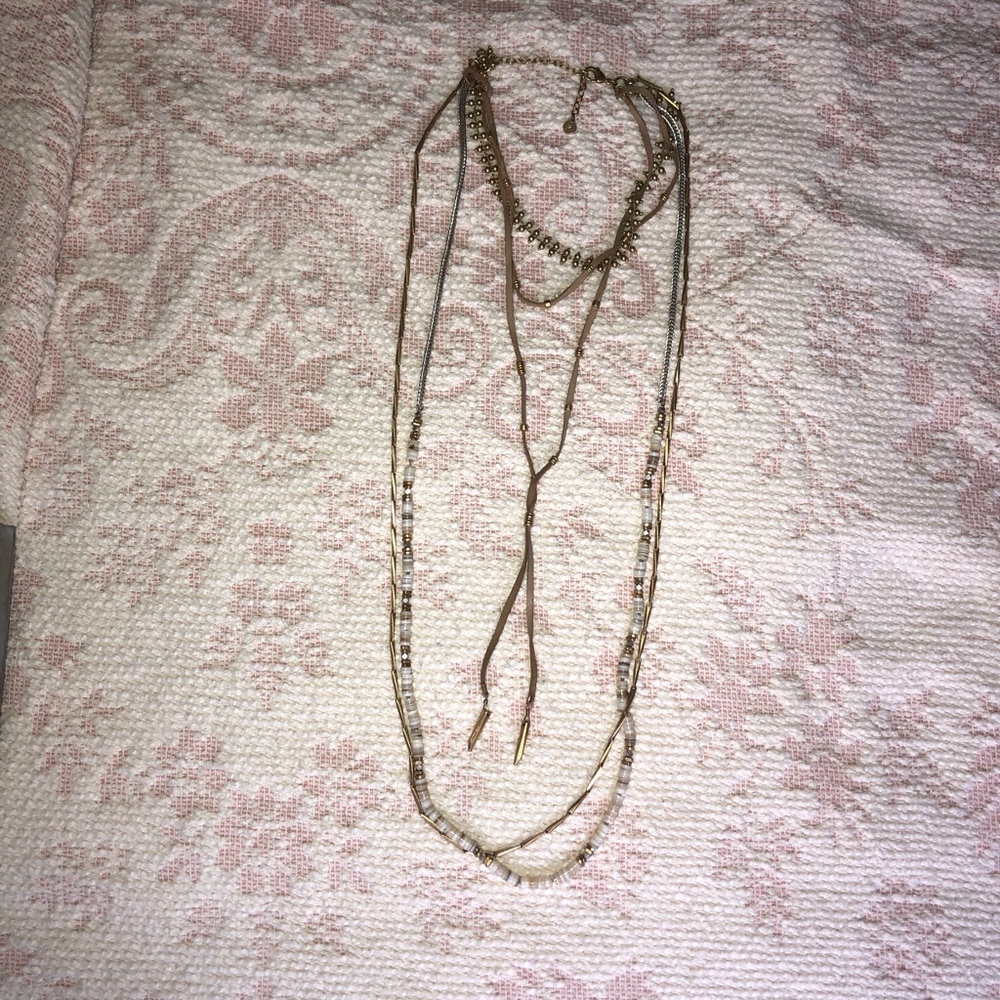 Stella and dot necklace